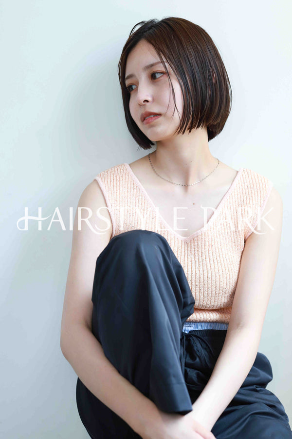 ヘアスタイル写真PhotoNo:521-2 (9) [ミディアム,切りっぱなしボブ,レディース,ナチュラル,カジュアル,カット,カラー,縦型 ]