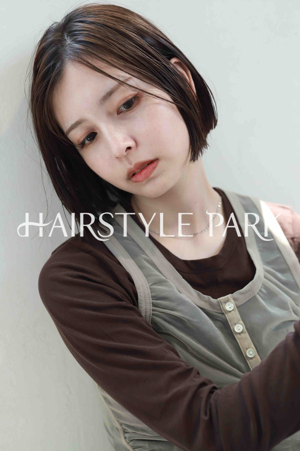 ヘアスタイル写真PhotoNo:521-3 (8) [ミディアム,切りっぱなしボブ,レディース,ナチュラル,カジュアル,カット,カラー,縦型 ]