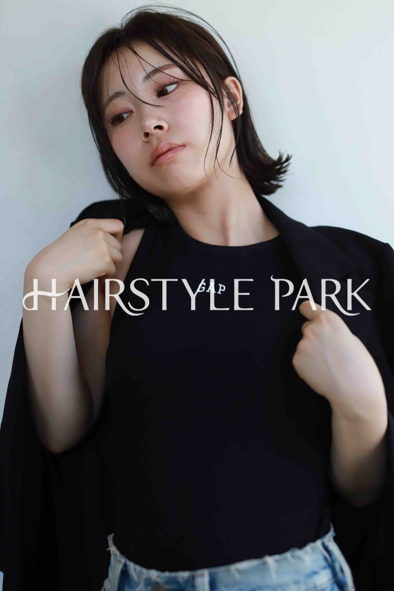 ヘアスタイル写真PhotoNo:523-1 (17) [ミディアム,レディース,ナチュラル,クール / かっこいい,カット,縦型 ]
