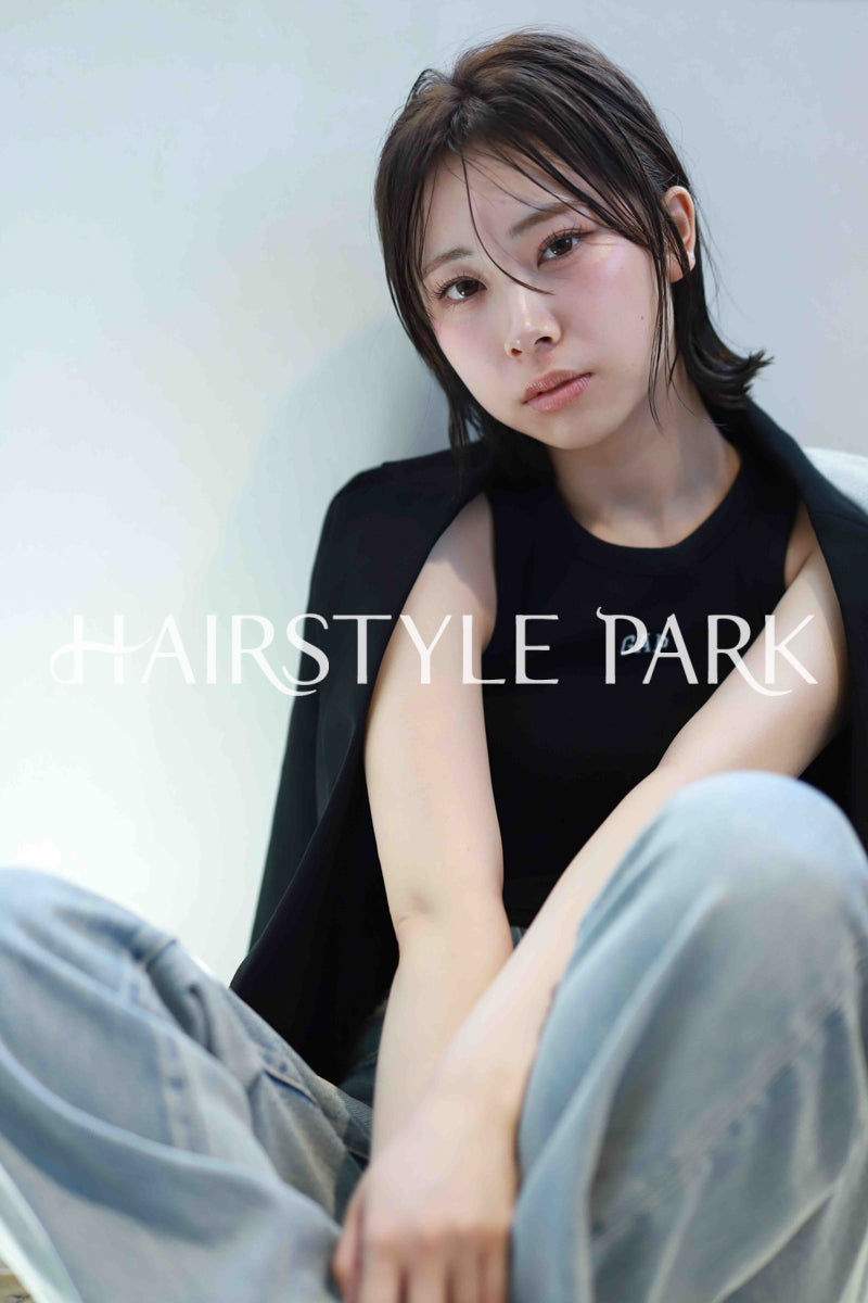 ヘアスタイル写真PhotoNo:523-1 (25) [ミディアム,レディース,ナチュラル,クール / かっこいい,カット,縦型 ]