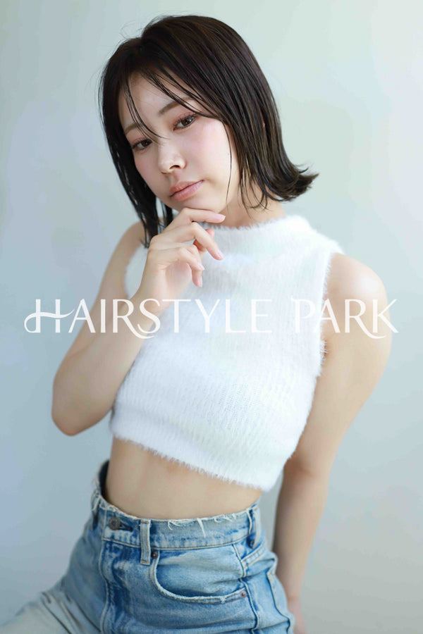 ヘアスタイル写真PhotoNo:532-3 (12) [ミディアム,レディース,ナチュラル,クール / かっこいい,カット,縦型 ]
