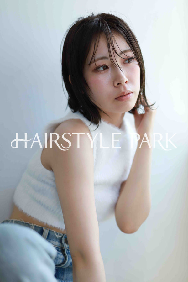 ヘアスタイル写真PhotoNo:532-3 (25) [ミディアム,レディース,ナチュラル,クール / かっこいい,カット,縦型 ]