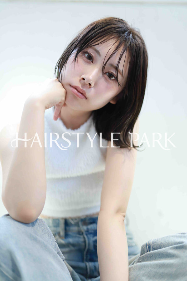 ヘアスタイル写真PhotoNo:532-3 (30) [ミディアム,レディース,ナチュラル,クール / かっこいい,カット,縦型 ]