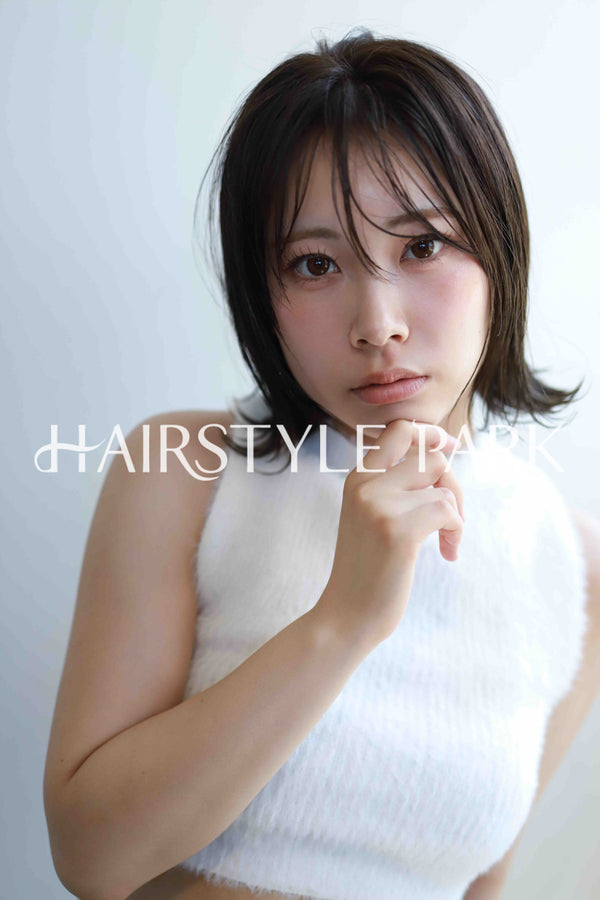 ヘアスタイル写真PhotoNo:532-3 (7) [ミディアム,レディース,ナチュラル,クール / かっこいい,カット,縦型 ]