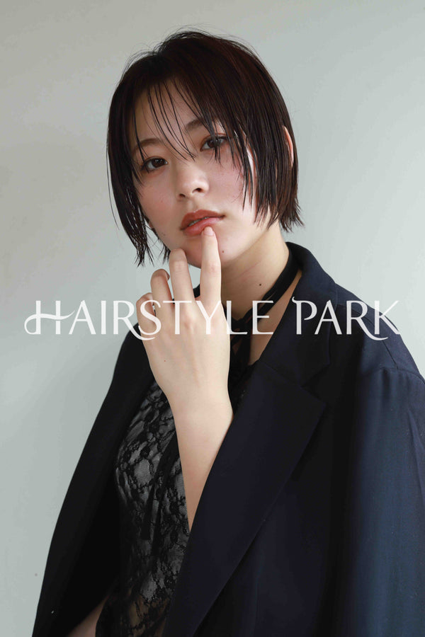 ヘアスタイル写真PhotoNo:534-2 (3) [ミディアム,レディース,オフィス / コンサバ,カジュアル,クール / かっこいい,カット,縦型 ]