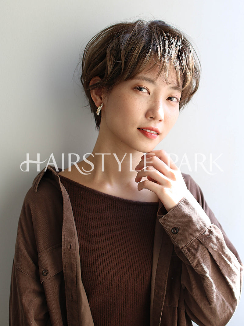 ヘアスタイル写真PhotoNo:126-2 (2) [ショート,ベリーショート,レイヤーショート,レディース,モテ・愛され,カット,カラー,パーマ, ]