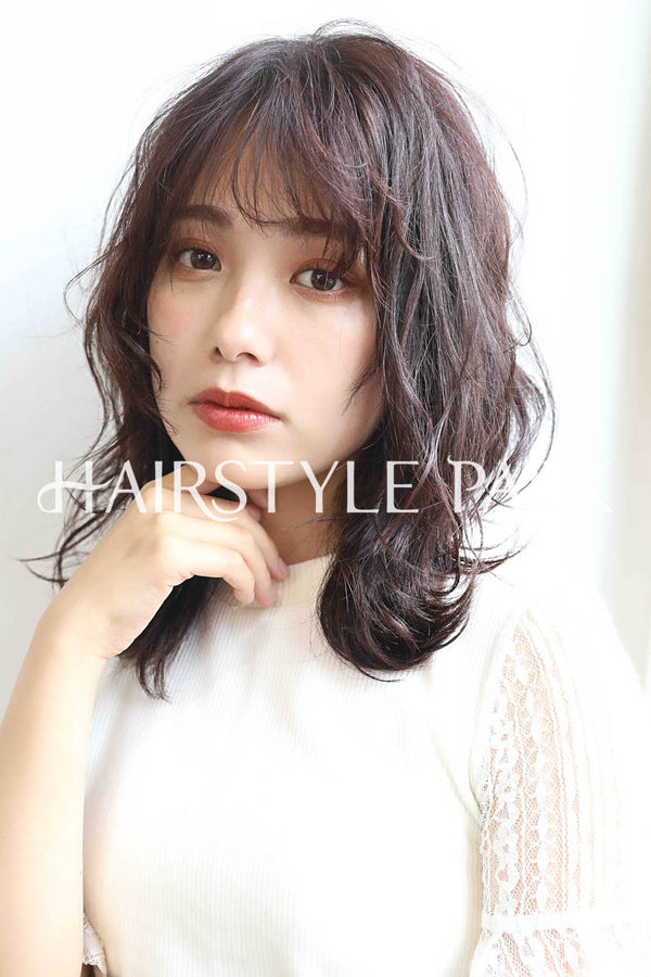 ヘアスタイル写真PhotoNo:143-2 (6) [ミディアム,ロング,レイヤーショート,レイヤーミディアム,レディース,ナチュラル,モテ・愛され,カット,カラー,くびれヘア, ]