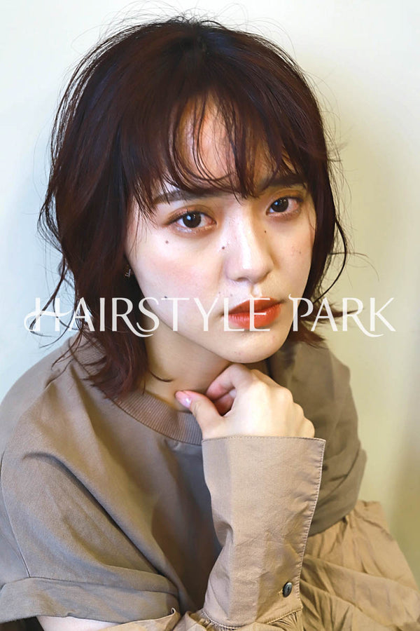 ヘアスタイル写真PhotoNo:144-2 (1) [ミディアム,切りっぱなしボブ,レディース,ナチュラル,カジュアル,カット,カラー, ]