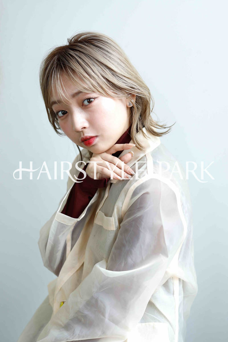 ヘアスタイル写真PhotoNo:229-1 (10) [ミディアム,ショートボブ,切りっぱなしボブ,レディースモテ・愛され,カジュアル外国人風カット,カラー,ダブルカラー,切りっぱなし,くびれヘア, ]