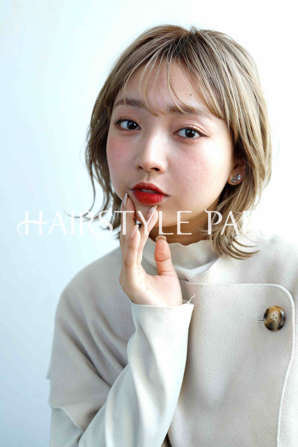 ヘアスタイル写真PhotoNo:229-2 (6) [ミディアム,ショートボブ,切りっぱなしボブ,レディースモテ・愛され,カジュアル外国人風カット,カラー,ダブルカラー,切りっぱなし,くびれヘア, ]