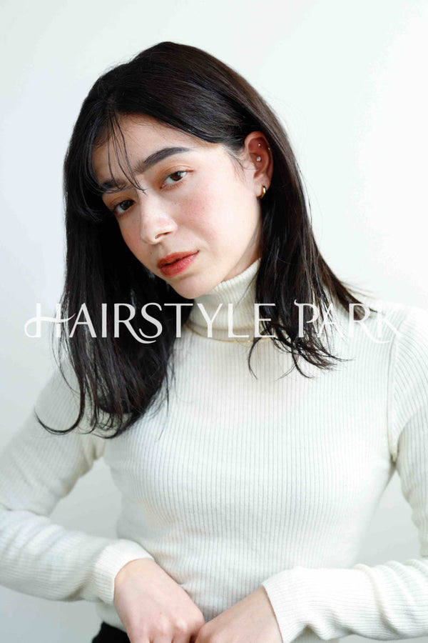 ヘアスタイル写真PhotoNo:230-1 (9) [ミディアム,ロングロブレイヤーロングレディース,ナチュラルオフィス / コンサバ,クール / かっこいい,カット, ]