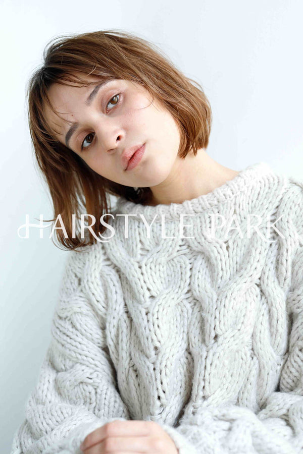 ヘアスタイル写真PhotoNo:235-1 (10) [ミディアムミニボブ,ボックスボブ,切りっぱなしボブ,レディースモテ・愛され,カジュアル,クール / かっこいい,外国人風カット,カラー,パーマダブルカラー,切りっぱなし ]