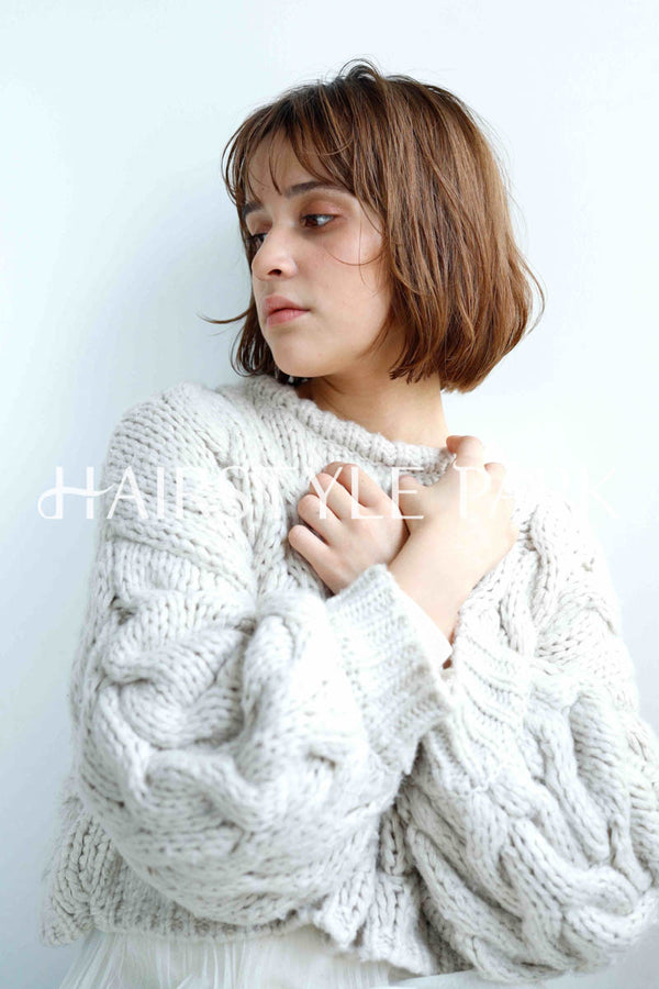 ヘアスタイル写真PhotoNo:235-1 (17) [ミディアムミニボブ,ボックスボブ,切りっぱなしボブ,レディースモテ・愛され,カジュアル,クール / かっこいい,外国人風カット,カラー,パーマダブルカラー,切りっぱなし ]
