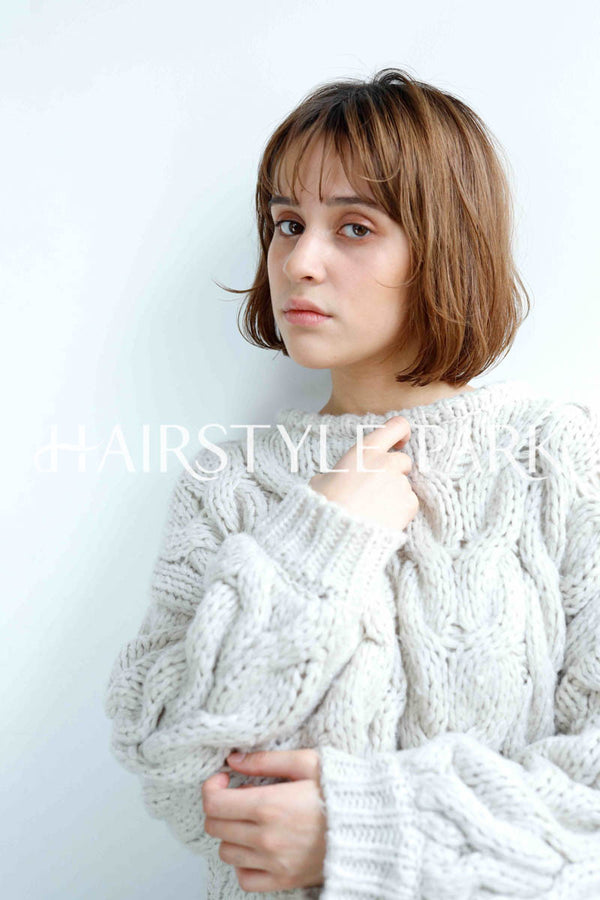 ヘアスタイル写真PhotoNo:235-1 (19) [ミディアムミニボブ,ボックスボブ,切りっぱなしボブ,レディースモテ・愛され,カジュアル,クール / かっこいい,外国人風カット,カラー,パーマダブルカラー,切りっぱなし ]