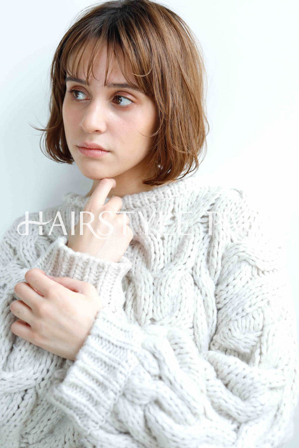 ヘアスタイル写真PhotoNo:235-1 (20) [ミディアムミニボブ,ボックスボブ,切りっぱなしボブ,レディースモテ・愛され,カジュアル,クール / かっこいい,外国人風カット,カラー,パーマダブルカラー,切りっぱなし ]