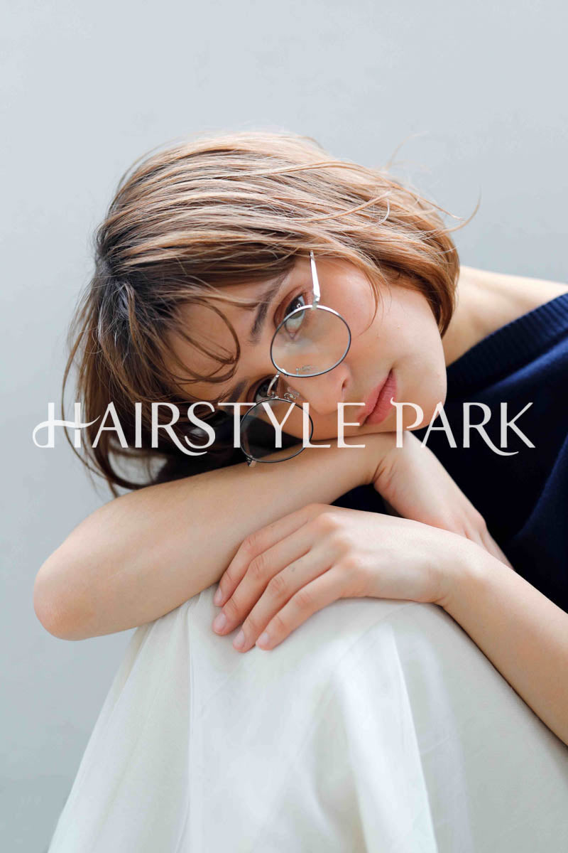 ヘアスタイル写真PhotoNo:235-2 (17) [ミディアムミニボブ,ボックスボブ,切りっぱなしボブ,レディースモテ・愛され,カジュアル,クール / かっこいい,外国人風カット,カラー,パーマダブルカラー,切りっぱなし ]