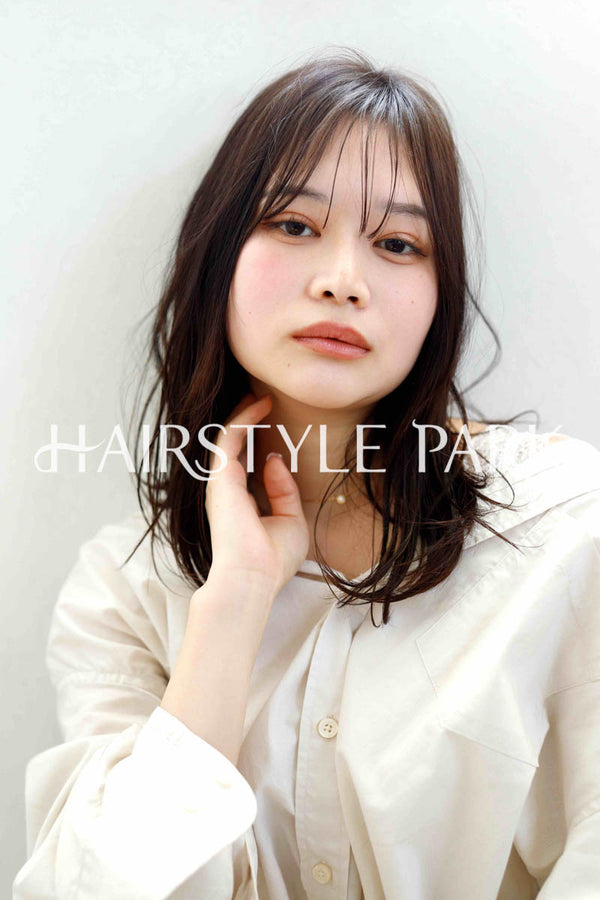 ヘアスタイル写真PhotoNo:236-1 (14) [ロングレイヤーロングワンレングスロングレディース,ナチュラル,クール / かっこいい,カット,カラー,パーマ, ]