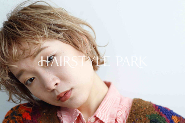 ヘアスタイル写真PhotoNo:237-1 (5) [ショートベリーショート,ミニボブ,レディース,カジュアル,クール / かっこいい,外国人風カット,カラー,パーマダブルカラー, ]