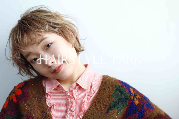 ヘアスタイル写真PhotoNo:237-1 (7) [ショートベリーショート,ミニボブ,レディース,カジュアル,クール / かっこいい,外国人風カット,カラー,パーマダブルカラー, ]