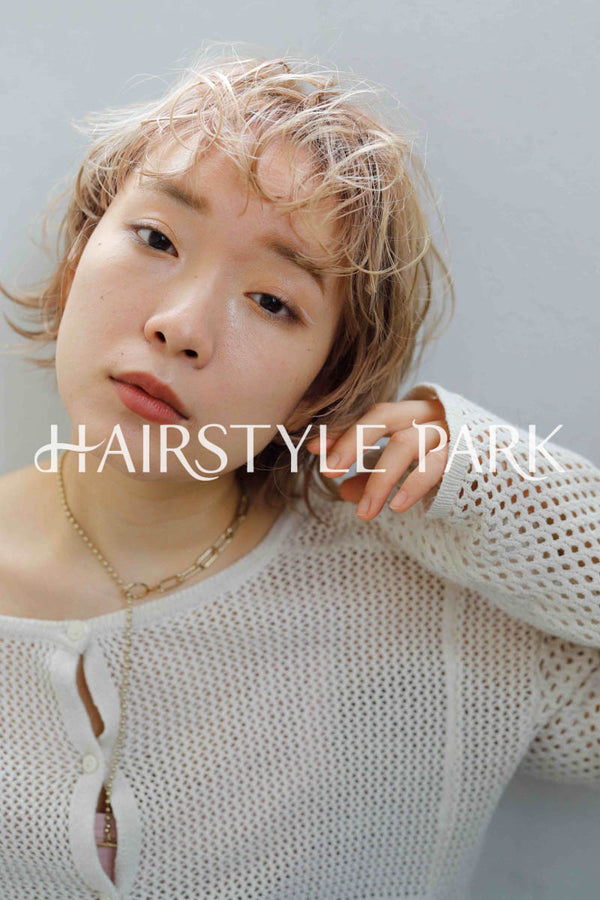 ヘアスタイル写真PhotoNo:237-2 (21) [ショートベリーショート,ミニボブ,レディース,カジュアル,クール / かっこいい,外国人風カット,カラー,パーマダブルカラー, ]