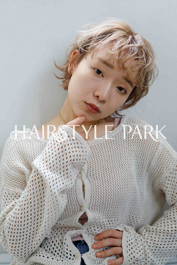 ヘアスタイル写真PhotoNo:237-2 (2) [ショートベリーショート,ミニボブ,レディース,カジュアル,クール / かっこいい,外国人風カット,カラー,パーマダブルカラー, ]