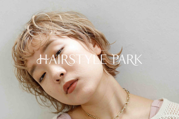 ヘアスタイル写真PhotoNo:237-2 (9) [ショートベリーショート,ミニボブ,レディース,カジュアル,クール / かっこいい,外国人風カット,カラー,パーマダブルカラー, ]