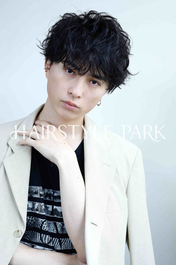 ヘアスタイル写真PhotoNo:238-1 (12) [ショートレディースモードクール / かっこいい,カットパーマ, ]