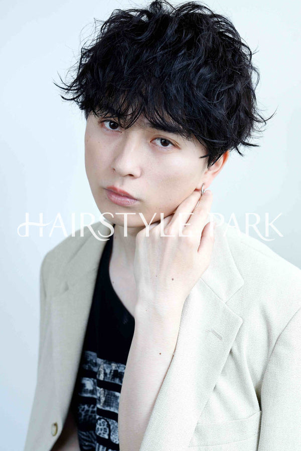 ヘアスタイル写真PhotoNo:238-1 (15) [ショートレディースモードクール / かっこいい,カットパーマ, ]