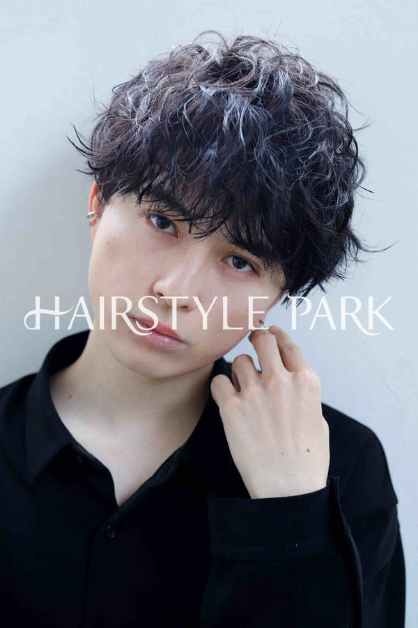 ヘアスタイル写真PhotoNo:238-2 (4) [ショートレディースモードクール / かっこいい,カットパーマ, ]