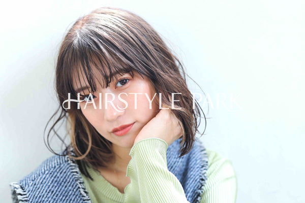 ヘアスタイル写真PhotoNo:240-2 (3) [ミディアム切りっぱなしボブ,ロブレディース,ナチュラル,モテ・愛され,カジュアルカット,カラー切りっぱなし,くびれヘア,インナーカラー ]
