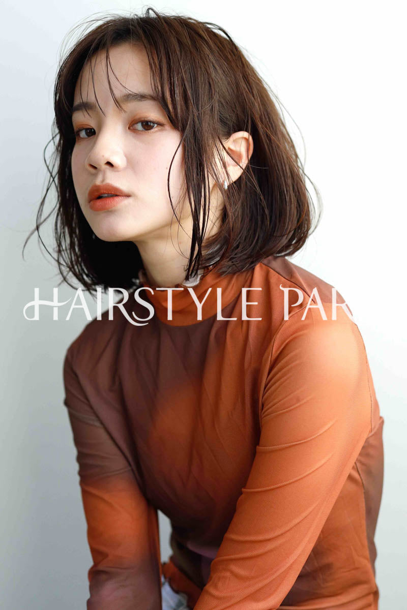 ヘアスタイル写真PhotoNo:241-1 (16) [ミディアム,ボックスボブ,切りっぱなしボブ,レディースモテ・愛され,カジュアルカット,カラー切りっぱなし ]