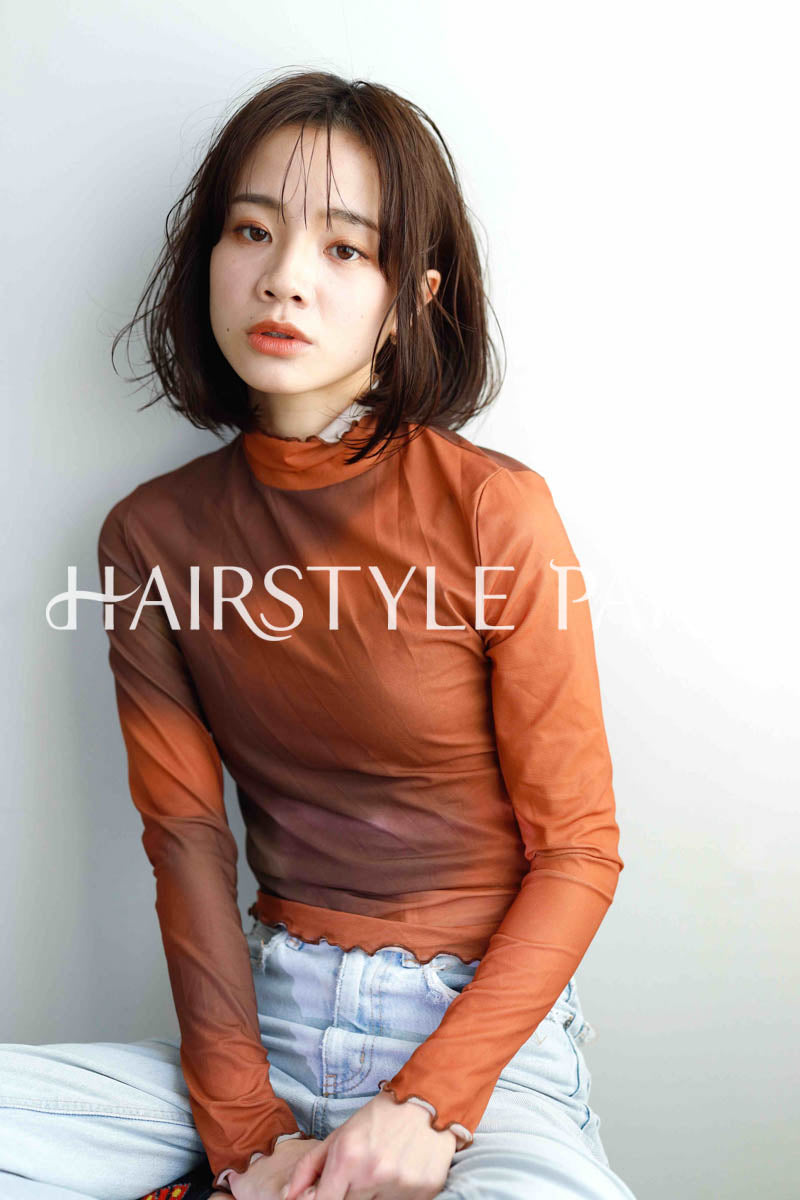 ヘアスタイル写真PhotoNo:241-1 (3) [ミディアム,ボックスボブ,切りっぱなしボブ,レディースモテ・愛され,カジュアルカット,カラー切りっぱなし ]