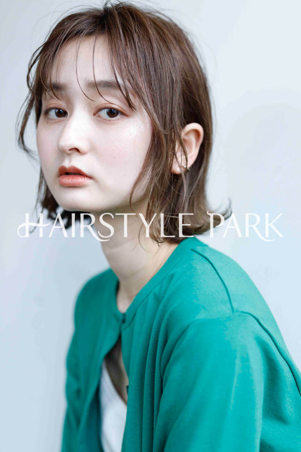 ヘアスタイル写真PhotoNo:242-1 (6) [ショートミディアム切りっぱなしボブ,レディース,ナチュラル,モテ・愛され,カジュアル,クール / かっこいい,カット,カラー切りっぱなし,くびれヘア, ]