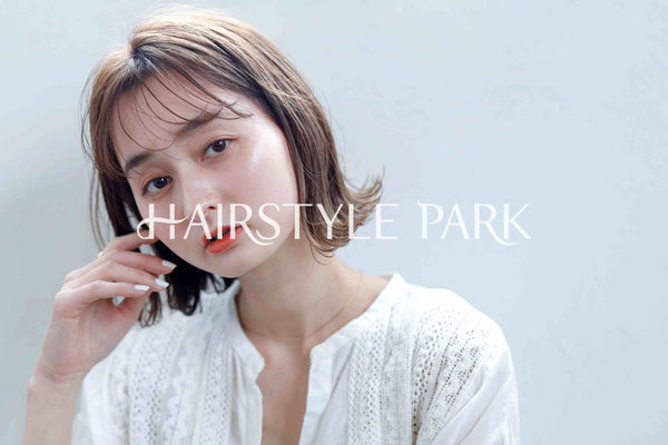 ヘアスタイル写真PhotoNo:242-3 (15) [ショートミディアム切りっぱなしボブ,レディース,ナチュラル,モテ・愛され,カジュアル,クール / かっこいい,カット,カラー切りっぱなし,くびれヘア, ]