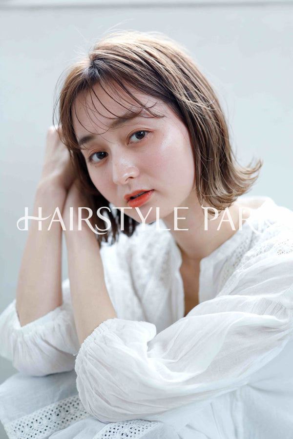 ヘアスタイル写真PhotoNo:242-3 (21) [ショートミディアム切りっぱなしボブ,レディース,ナチュラル,モテ・愛され,カジュアル,クール / かっこいい,カット,カラー切りっぱなし,くびれヘア, ]