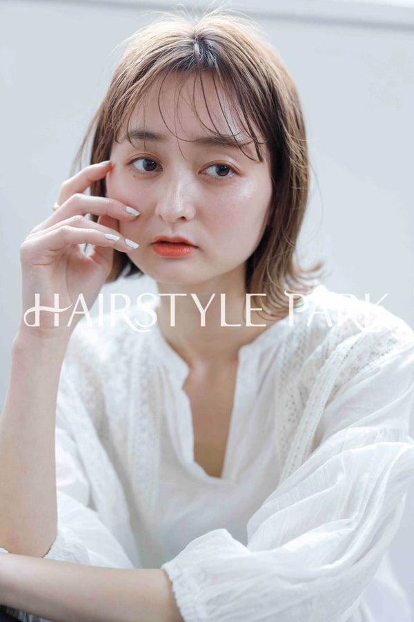 ヘアスタイル写真PhotoNo:242-3 (4) [ショートミディアム切りっぱなしボブ,レディース,ナチュラル,モテ・愛され,カジュアル,クール / かっこいい,カット,カラー切りっぱなし,くびれヘア, ]
