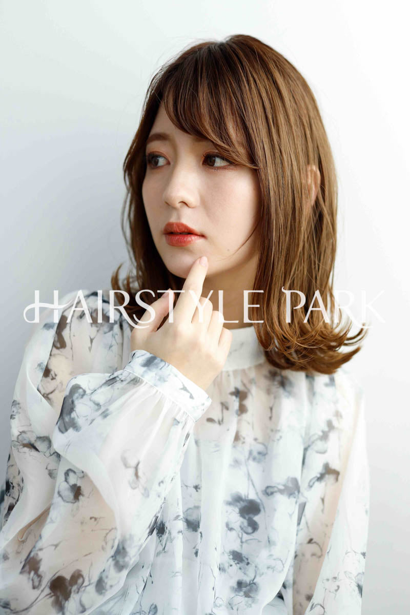 ヘアスタイル写真PhotoNo:243-2 (15) [ミディアム,ロング,切りっぱなしボブ,ロブレディース,ナチュラルオフィス / コンサバ,モテ・愛され,カット,カラー,くびれヘア, ]