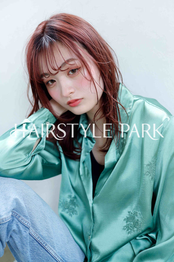 ヘアスタイル写真PhotoNo:251-2 (21) [ロングレイヤーロングレディースモード,オフィス / コンサバカジュアルカット,カラー,ダブルカラー, ]