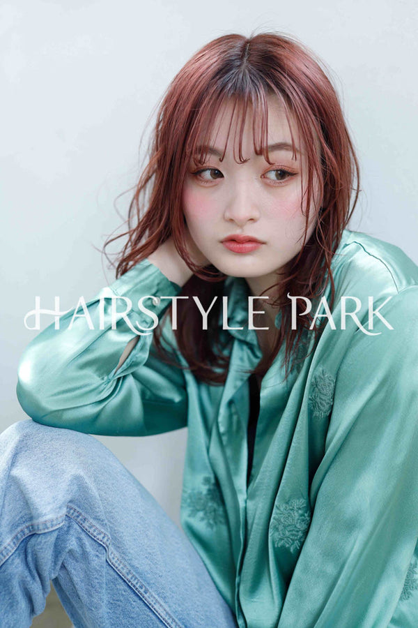 ヘアスタイル写真PhotoNo:251-2 (22) [ロングレイヤーロングレディースモード,オフィス / コンサバカジュアルカット,カラー,ダブルカラー, ]