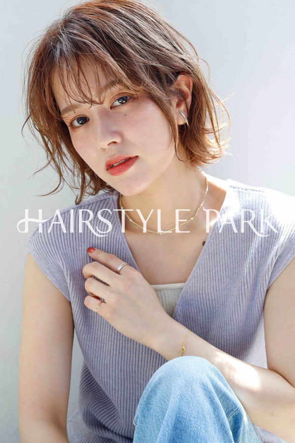 ヘアスタイル写真PhotoNo:255-1 (12) [ミディアム切りっぱなしボブ,レディース,ナチュラル,モテ・愛され,カジュアル,クール / かっこいい,カット,カラー,くびれヘア, ]
