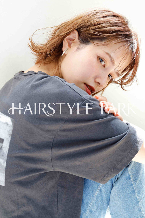 ヘアスタイル写真PhotoNo:255-2 (3) [ミディアム切りっぱなしボブ,レディース,ナチュラル,モテ・愛され,カジュアル,クール / かっこいい,カット,カラー,くびれヘア, ]