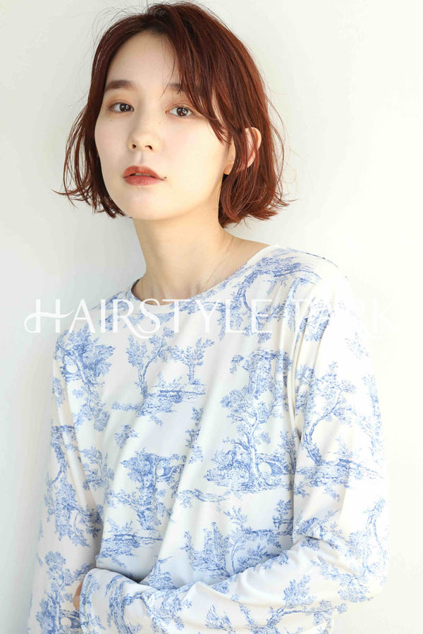 ヘアスタイル写真PhotoNo:258-1 (7) [ショートミディアム,ショートボブ,切りっぱなしボブ,レディース,ナチュラル,モテ・愛され,カジュアル,クール / かっこいい,カット,カラー切りっぱなし ]