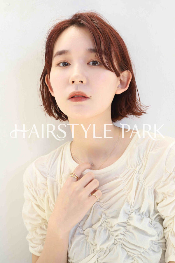 ヘアスタイル写真PhotoNo:258-2 (1) [ショートミディアム,ショートボブ,切りっぱなしボブ,レディース,ナチュラル,モテ・愛され,カジュアル,クール / かっこいい,カット,カラー切りっぱなし ]