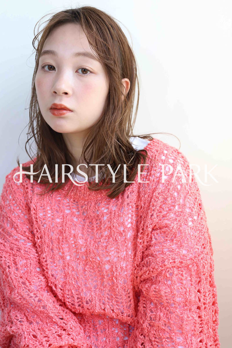 ヘアスタイル写真PhotoNo:259-1 (3) [ミディアム,ロングロブレディース,ナチュラル,モテ・愛され,カジュアルカット,カラー,パーマくびれヘア, ]