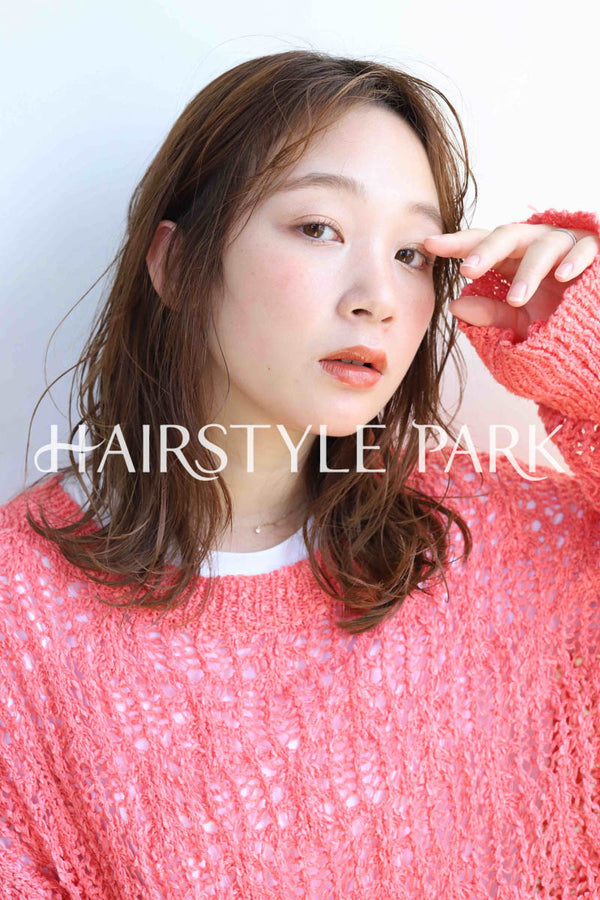 ヘアスタイル写真PhotoNo:259-1 (5) [ミディアム,ロングロブレディース,ナチュラル,モテ・愛され,カジュアルカット,カラー,パーマくびれヘア, ]