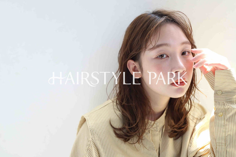 ヘアスタイル写真PhotoNo:259-2 (16) [ミディアム,ロングロブレディース,ナチュラル,モテ・愛され,カジュアルカット,カラー,パーマくびれヘア, ]