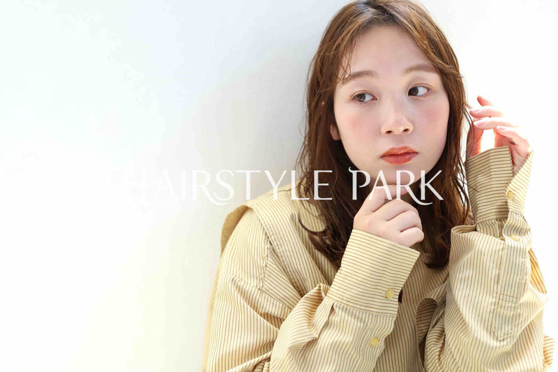 ヘアスタイル写真PhotoNo:259-2 (9) [ミディアム,ロングロブレディース,ナチュラル,モテ・愛され,カジュアルカット,カラー,パーマくびれヘア, ]