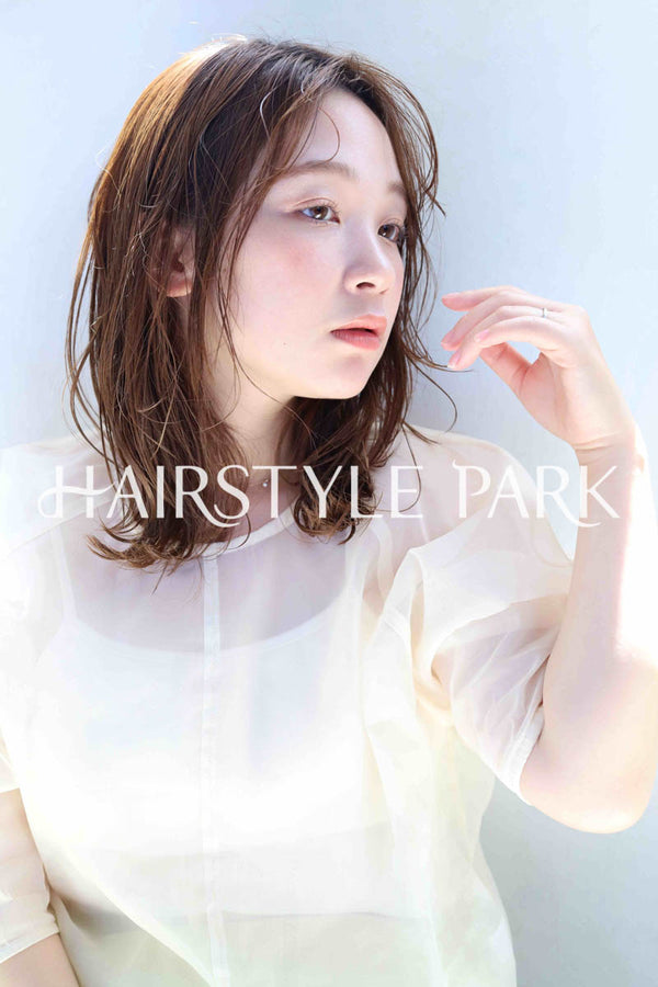 ヘアスタイル写真PhotoNo:259-3 (6) [ミディアム,ロングロブレディース,ナチュラル,モテ・愛され,カジュアルカット,カラー,パーマくびれヘア, ]