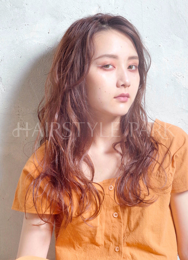 ヘアスタイル写真PhotoNo:28-1 (2)[ロング,レディース,外国人風,カット,カラー,パーマ]