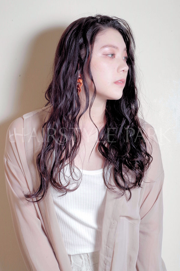 ヘアスタイル写真PhotoNo:35-1 (2)[ロング,レディース,カジュアル,カット,カラー,パーマ]